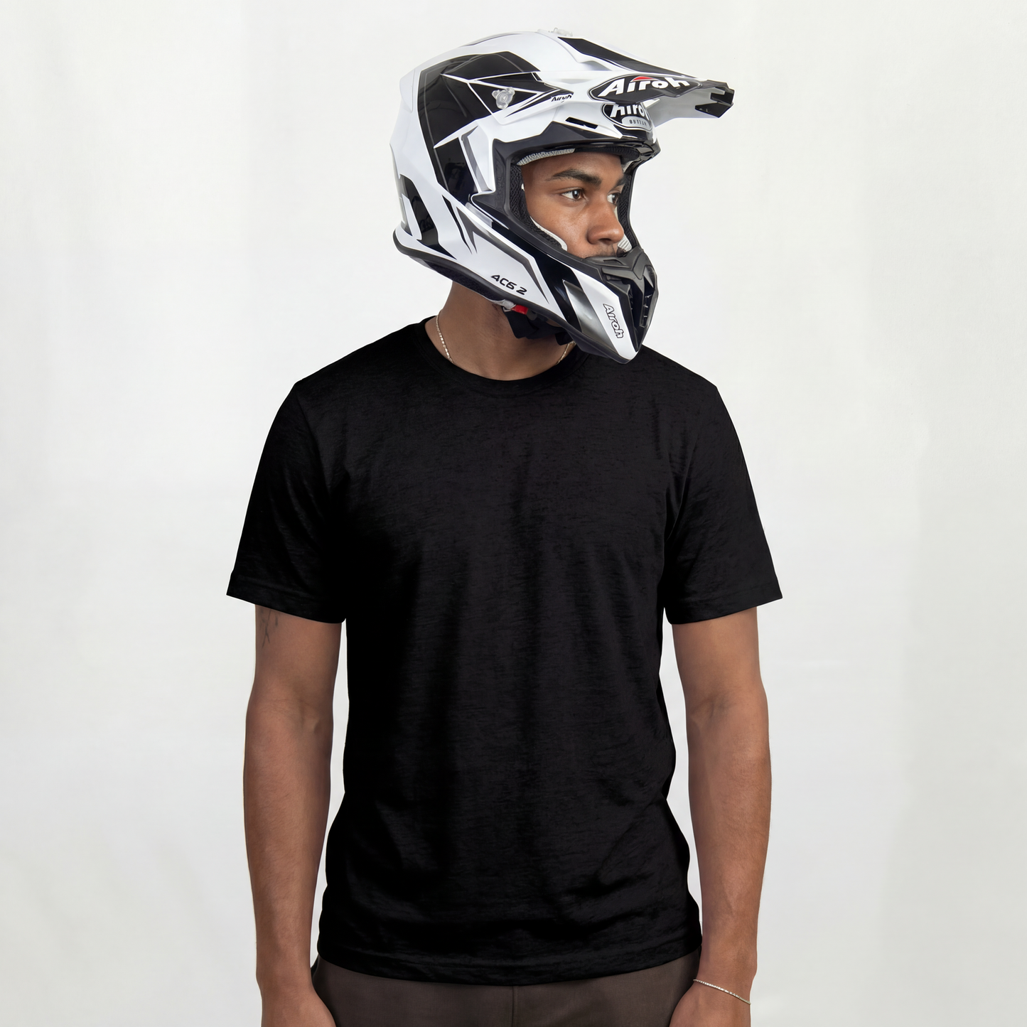 No Roads No Limits – Adventure Bro T-Shirt | Regular-Fit